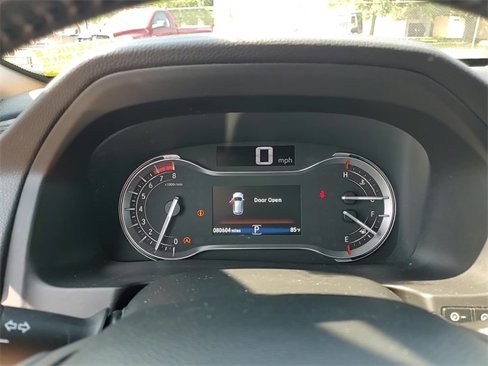Used 2017 Honda Pilot Elite image 19