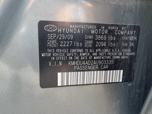 Used 2010 Hyundai Elantra GLS image 16