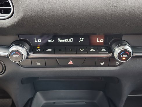 New 2025 MAZDA CX-30 Carbon image 18