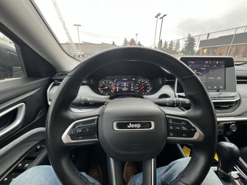 Used 2022 Jeep Compass Latitude w/ Convenience Group image 10