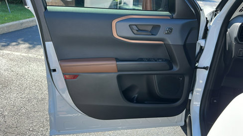 Used 2023 Ford Bronco Sport Outer Banks w/ Tech Package image 14
