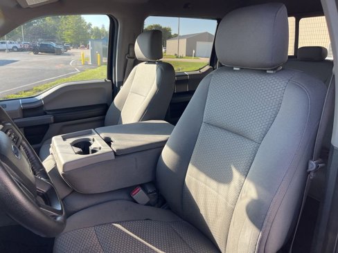 Used 2015 Ford F150 XLT w/ Equipment Group 302A Luxury image 12