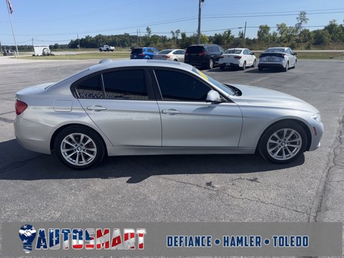 Used 2018 BMW 320i xDrive Sedan w/ Convenience Package image 7