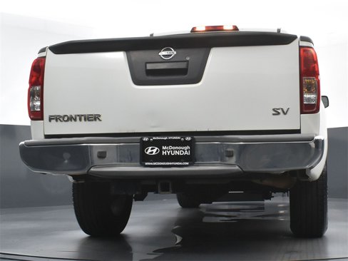 Used 2016 Nissan Frontier SV image 23