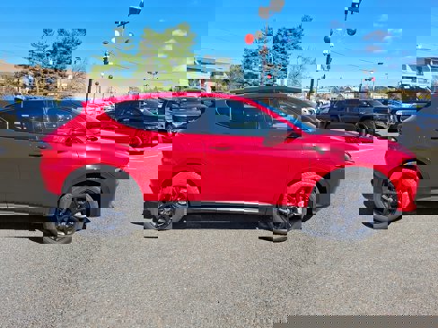 Used 2024 Dodge Hornet R/T w/ R/T Blacktop Package image 7