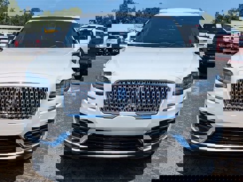 Used 2020 Lincoln Nautilus FWD image 9