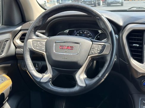 Used 2017 GMC Acadia Denali w/ Technology Package image 15