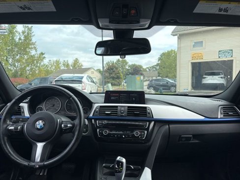 Used 2018 BMW 330i xDrive Sedan image 6