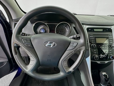 Used 2013 Hyundai Sonata GLS w/ Popular Equipment Pkg image 11