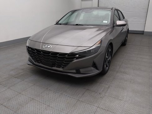 Used 2023 Hyundai Elantra Limited image 15