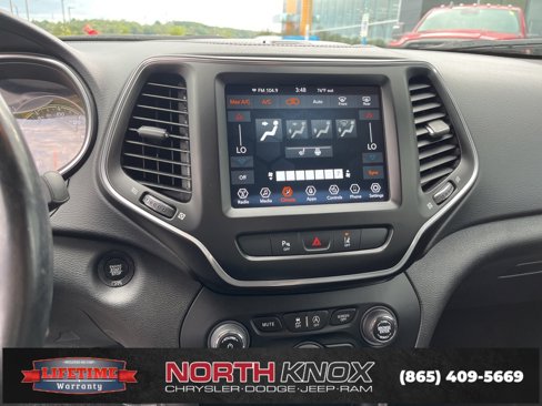 Used 2021 Jeep Cherokee Latitude Lux 80th Anniv w/ Quick Order Package 26U 80TH image 10