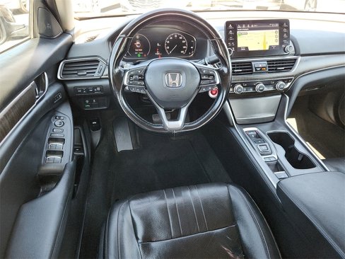 Used 2022 Honda Accord Touring image 11