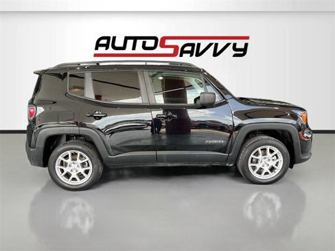 Used 2022 Jeep Renegade Latitude w/ Convenience Group image 8