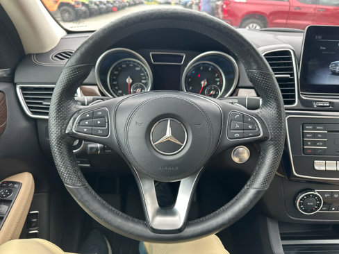 Used 2019 Mercedes-Benz GLS 450 4MATIC image 17
