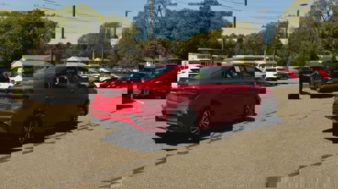 Used 2022 Kia Forte LXS image 7