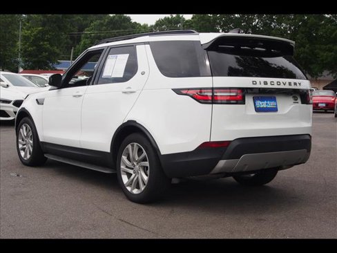 Used 2019 Land Rover Discovery HSE image 3