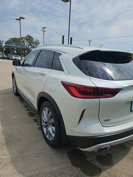 Used 2022 INFINITI QX50 Essential image 6