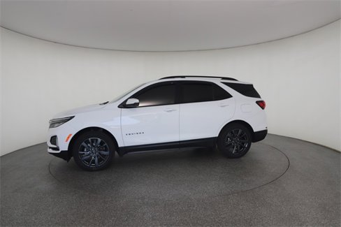 Used 2022 Chevrolet Equinox RS w/ Infotainment Package image 6
