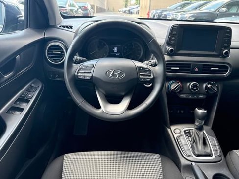 Used 2018 Hyundai Kona SEL image 13
