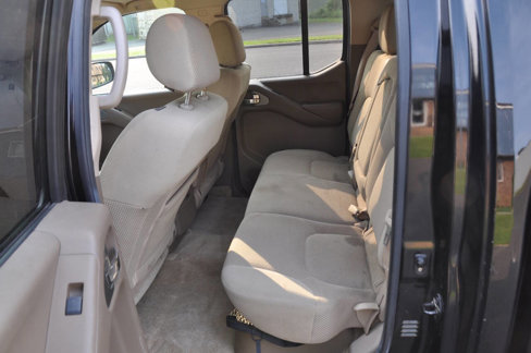 Used 2005 Nissan Frontier SE w/ (P01) Power Pkg image 19