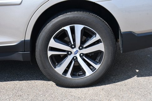 Used 2018 Subaru Outback 2.5i Limited image 21