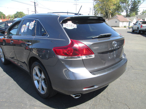 Used 2015 Toyota Venza XLE image 14