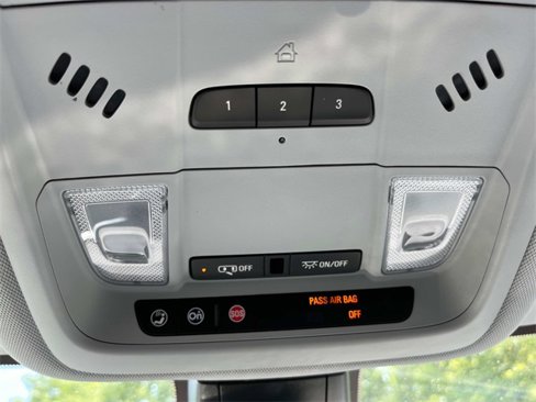 Used 2019 Chevrolet Blazer LT w/ Sound & Technology Package image 32