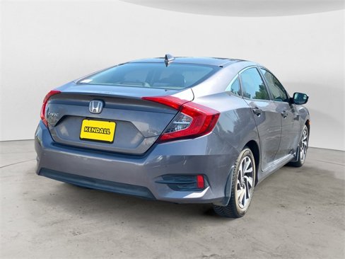 Used 2018 Honda Civic EX image 6
