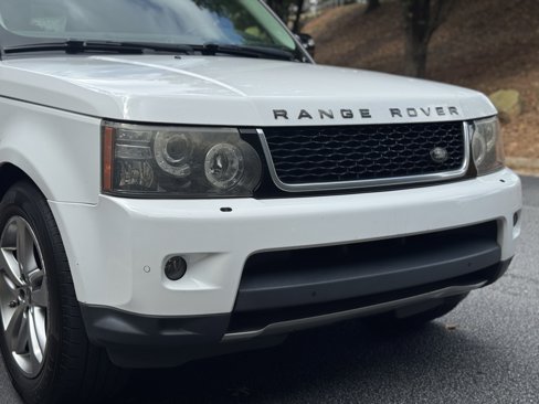 Used 2013 Land Rover Range Rover Sport Supercharged image 9