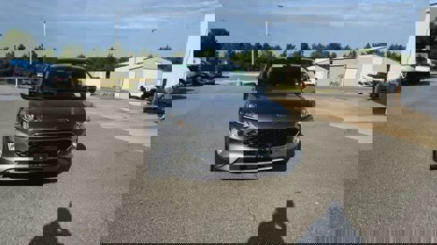Used 2022 Ford Escape SEL w/ Technology Package image 3
