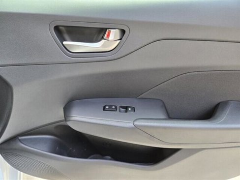 Used 2020 Hyundai Accent SEL image 20