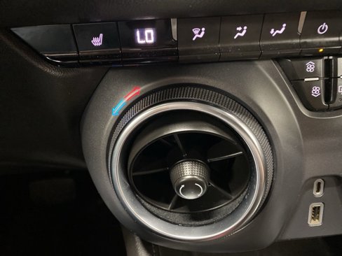 Used 2021 Chevrolet Blazer LT image 43