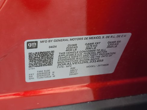 Used 2024 GMC Terrain SLT image 33