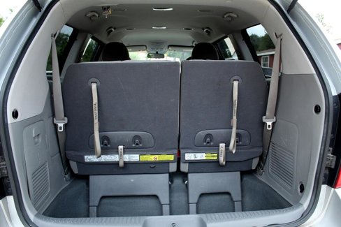 Used 2012 Kia Sedona LX image 23