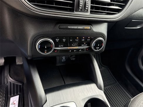 Certified 2023 Ford Escape Active image 9