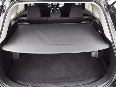 Used 2021 Toyota RAV4 LE image 28