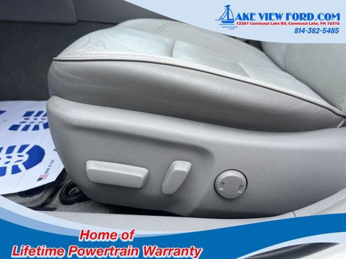 Used 2017 Toyota Camry XLE image 14