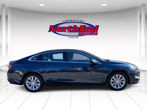 Used 2022 Chevrolet Malibu LT image 9