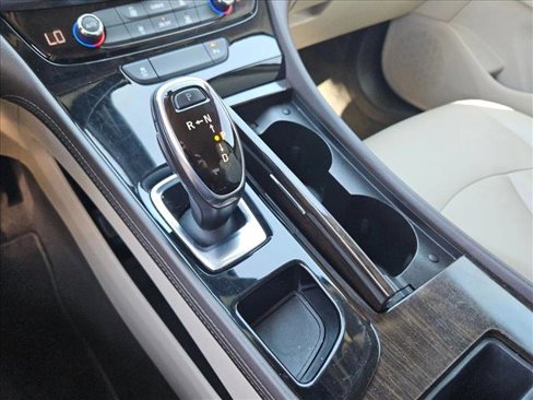 Used 2019 Buick LaCrosse Preferred image 11