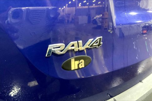 Used 2015 Toyota RAV4 XLE image 9