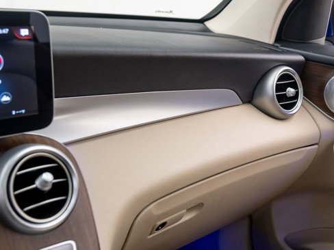 Certified 2020 Mercedes-Benz GLC 300 4MATIC image 28