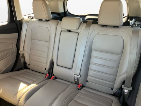 Used 2017 Ford Escape Titanium image 14