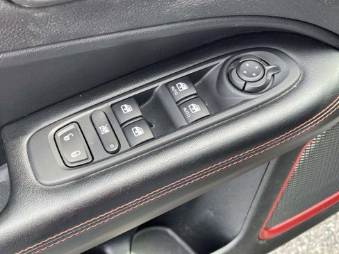 Used 2019 Jeep Compass Trailhawk image 15