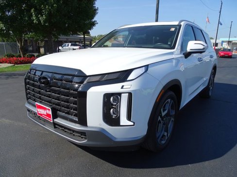 Used 2024 Hyundai Palisade Limited image 2