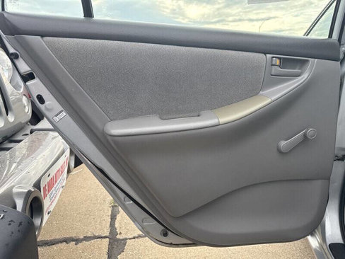 Used 2005 Toyota Corolla S image 17