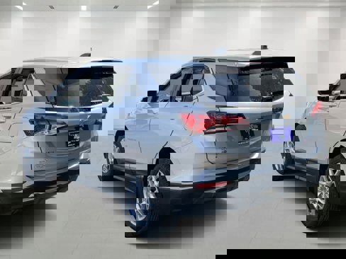Used 2022 Chevrolet Equinox LT image 4
