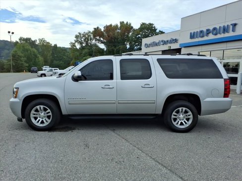 Used 2013 Chevrolet Suburban LT image 7