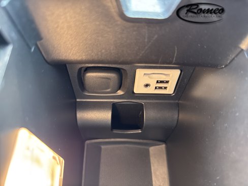 Used 2014 Chevrolet Impala LT w/ Premium Seating Package image 31