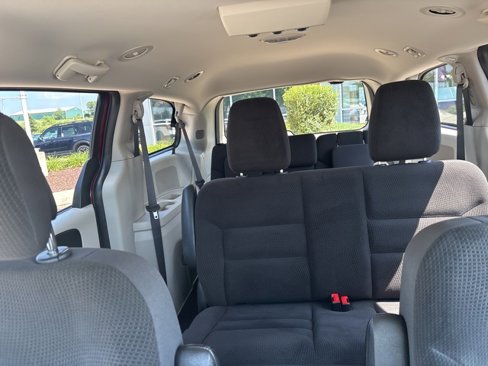 Used 2017 Dodge Grand Caravan SE w/ Power Window Group image 27