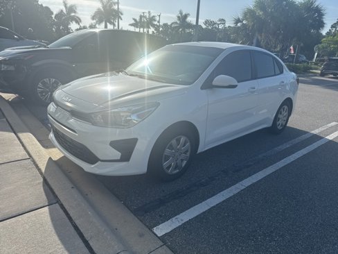 Certified 2022 Kia Rio LX image 1